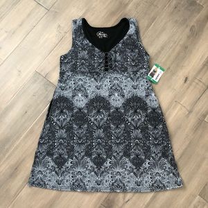 NWT Women's Active Dress
